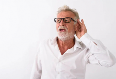 佩戴起来几乎看不到！老年人能戴超隐形助听器吗？
